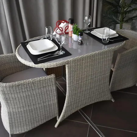 B&B Luxury House